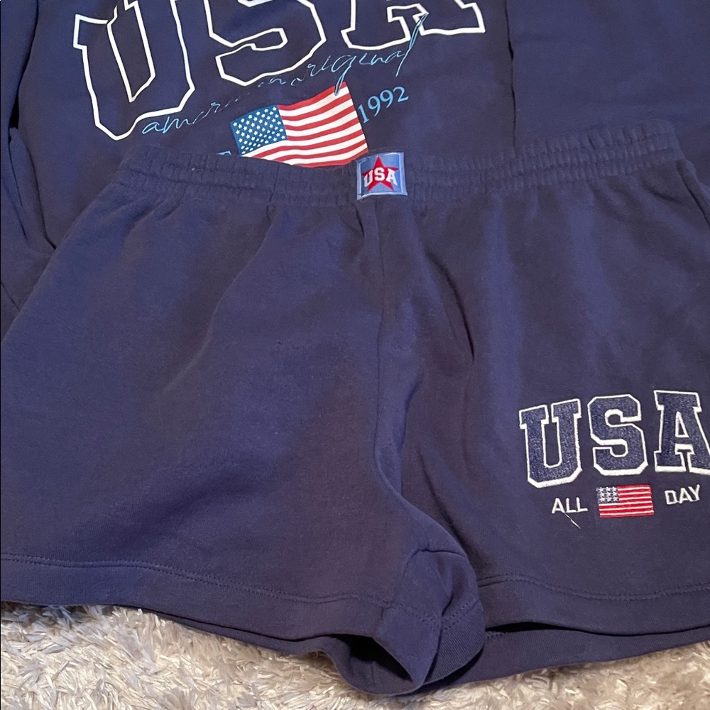 Zoe + Liv Navy USA Flag Graphic Crew Sweatshirt - Picture 4 of 4